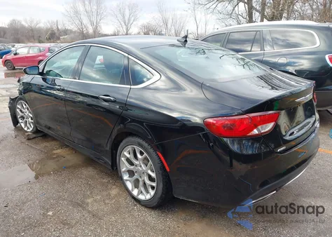 2015 Chrysler 200 C z USA, uszkodzony, nr VIN 1C3CCCEG5FN586271